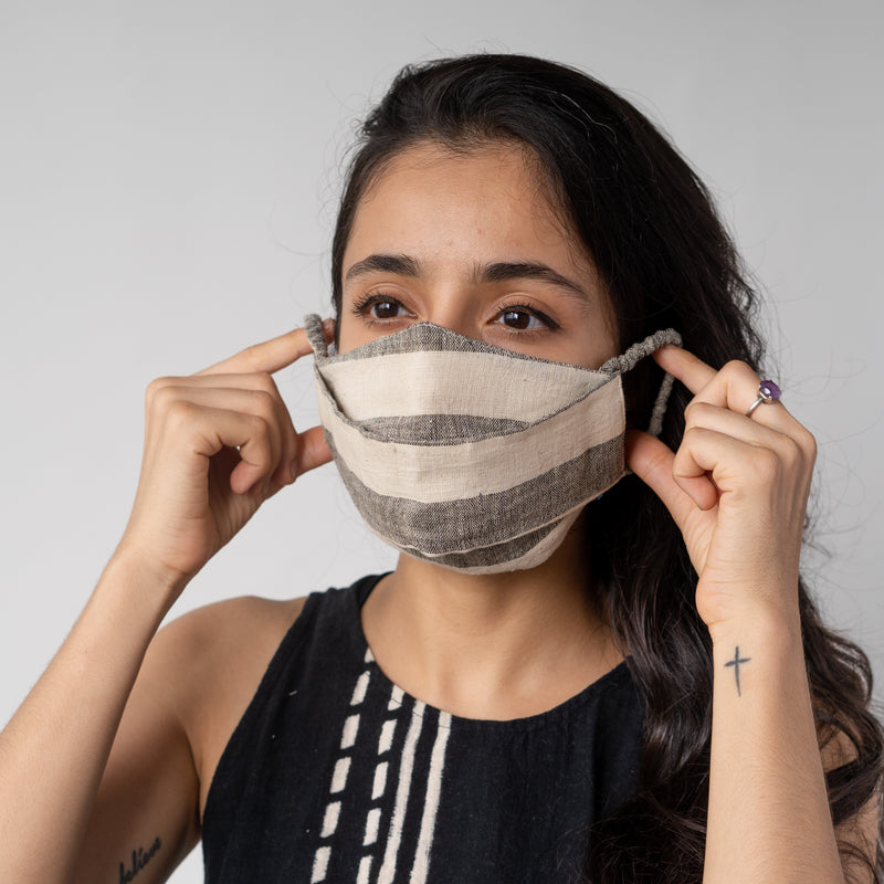 Face Covering: Block Organic Cotton Pleated